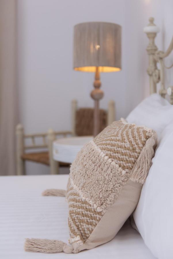 Miles Away Luxury Apartments Platis Gialos  Ngoại thất bức ảnh