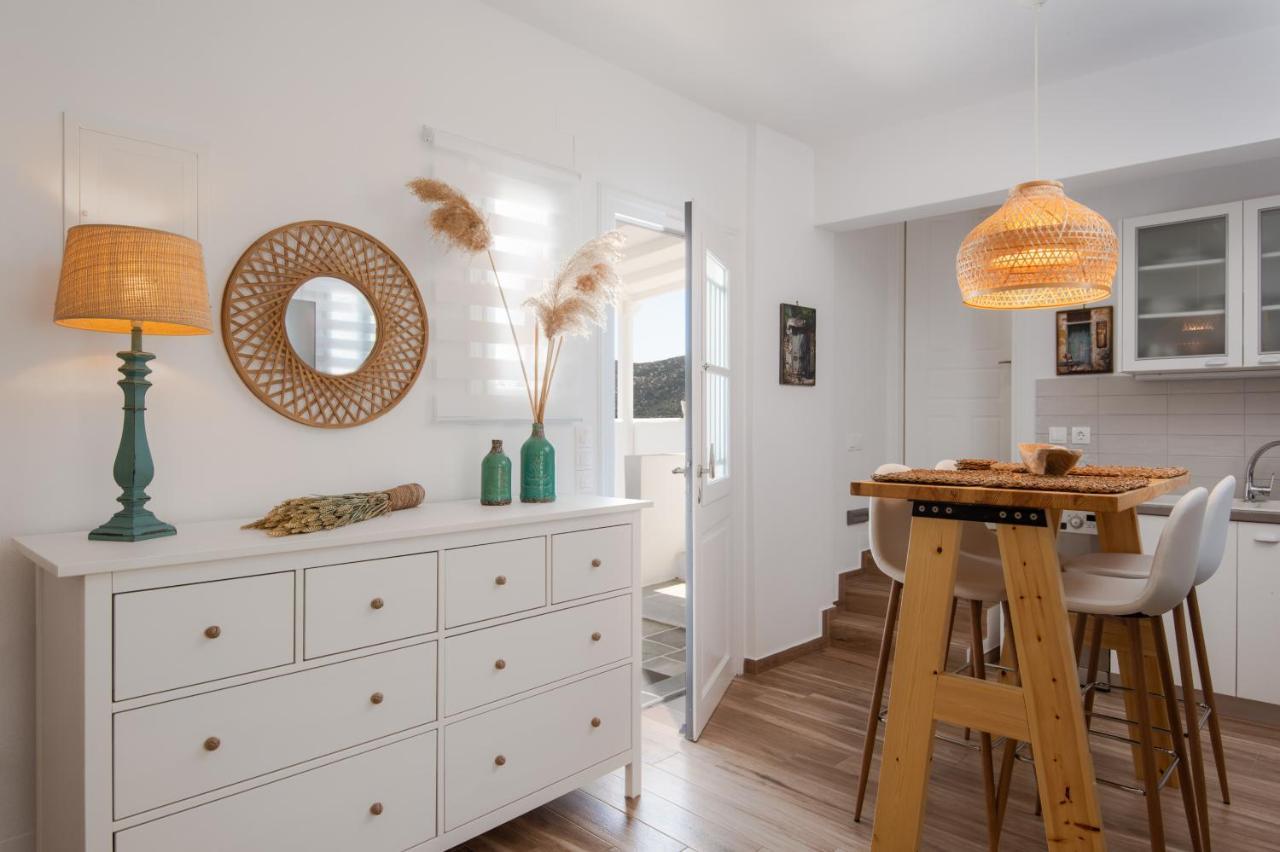 Miles Away Luxury Apartments Platis Gialos  Ngoại thất bức ảnh