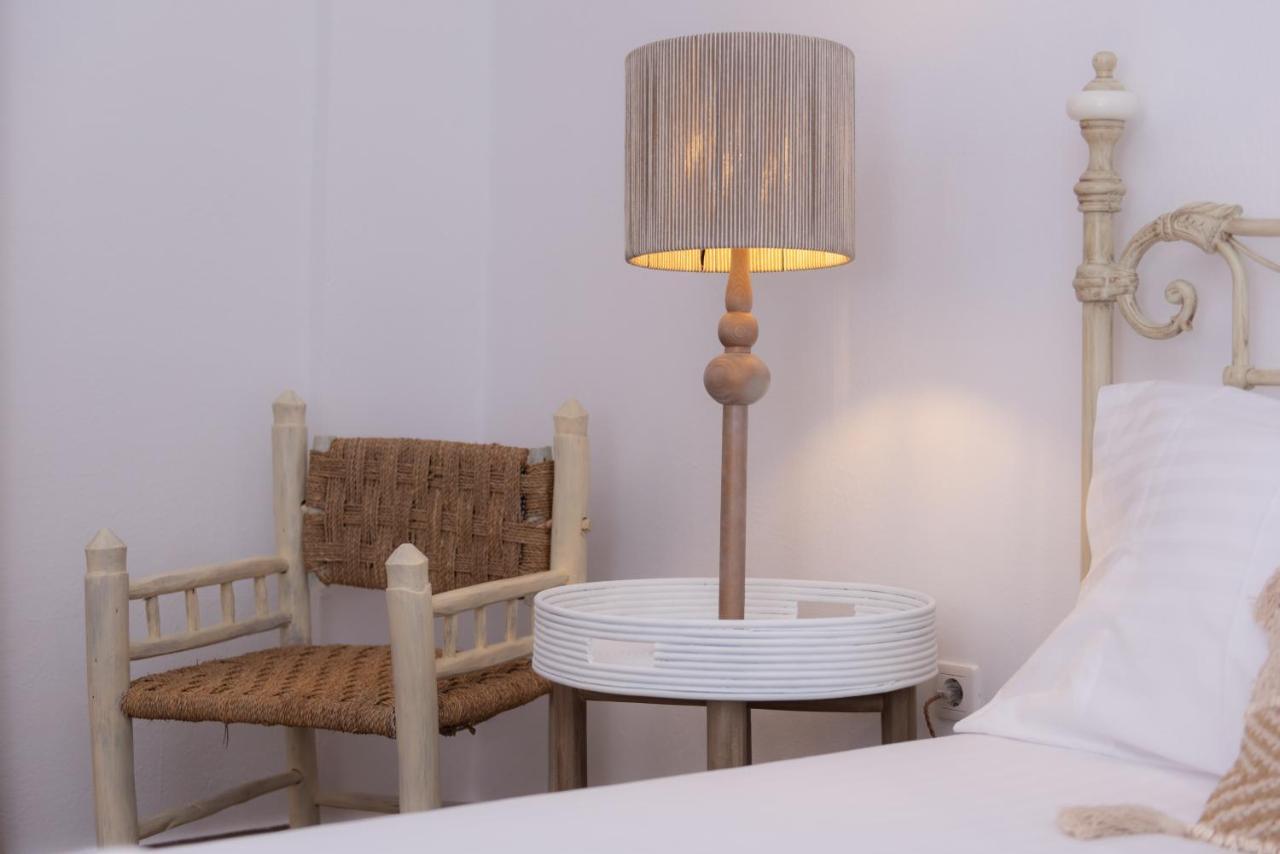 Miles Away Luxury Apartments Platis Gialos  Ngoại thất bức ảnh