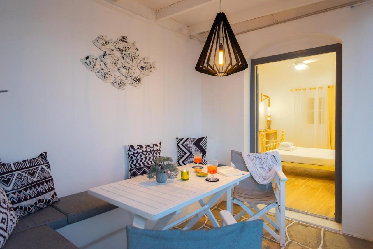 Miles Away Luxury Apartments Platis Gialos  Ngoại thất bức ảnh