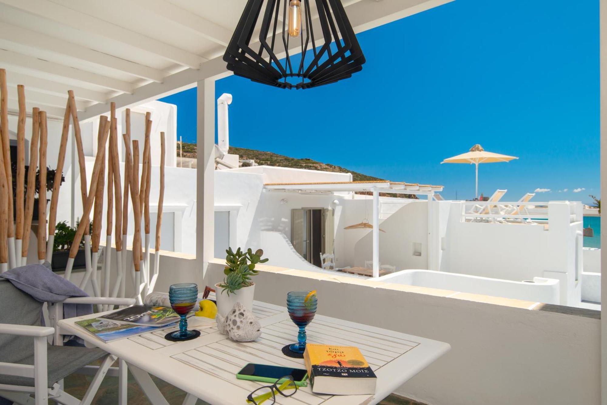 Miles Away Luxury Apartments Platis Gialos  Ngoại thất bức ảnh