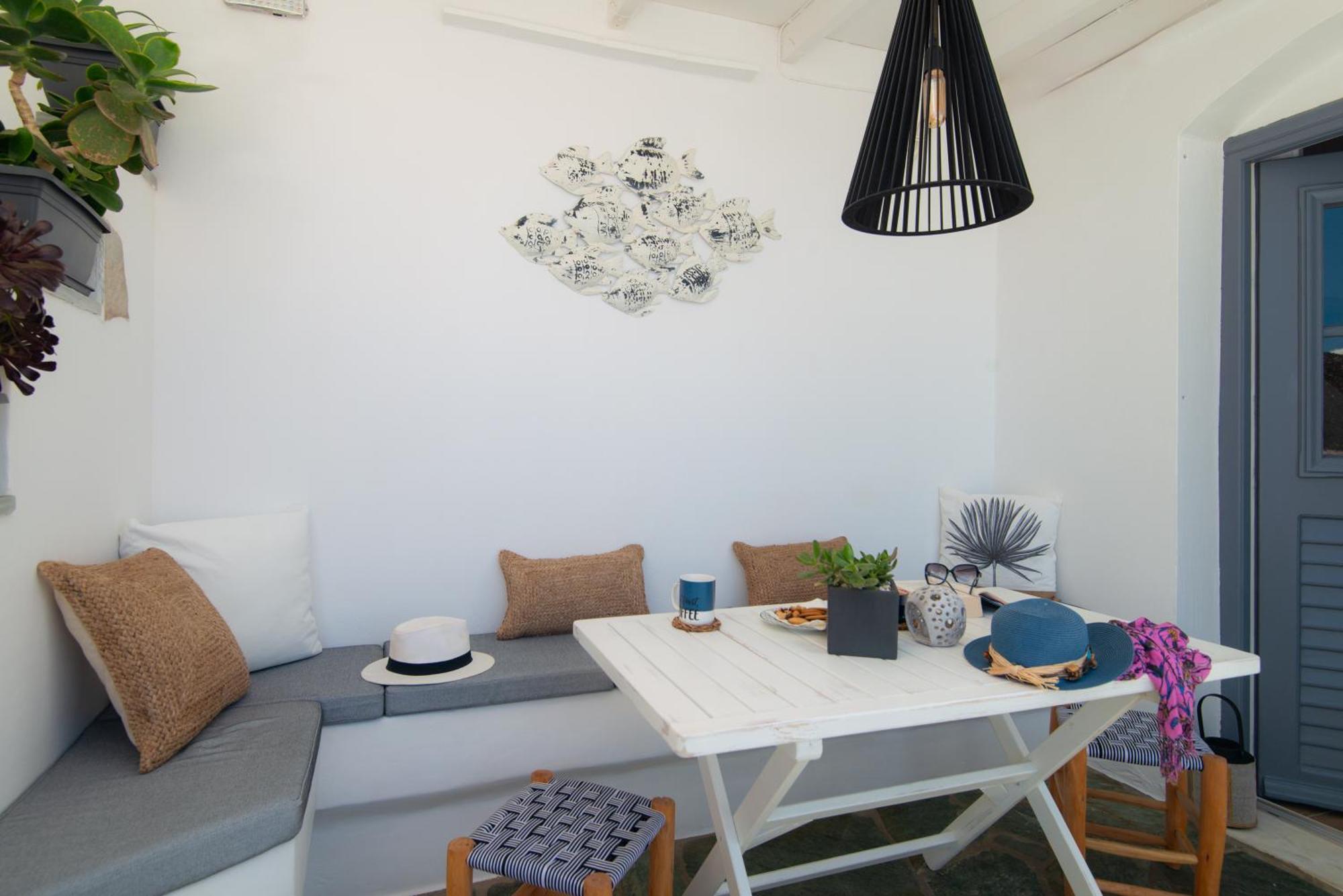 Miles Away Luxury Apartments Platis Gialos  Ngoại thất bức ảnh
